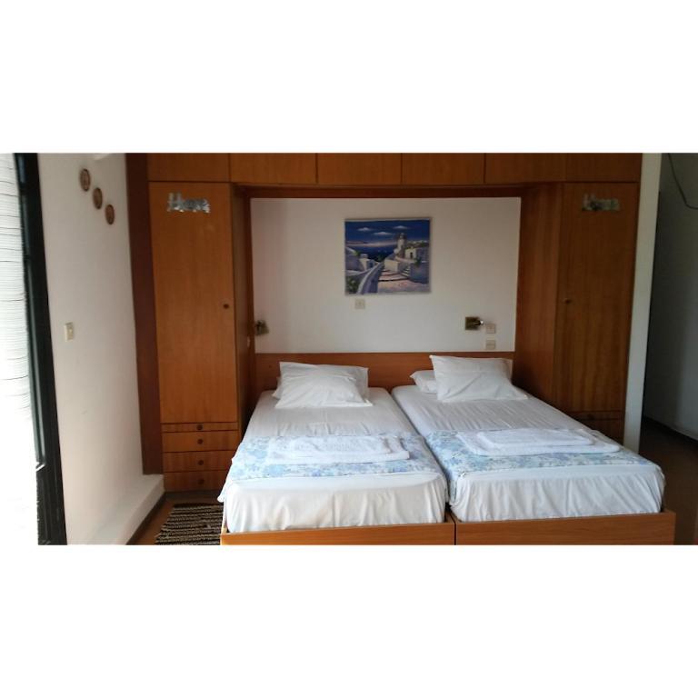 Kostas Studios Apartments - Ενοικιαζόμενα Δωμάτια Με Κουζινάκι Myrina Luaran gambar