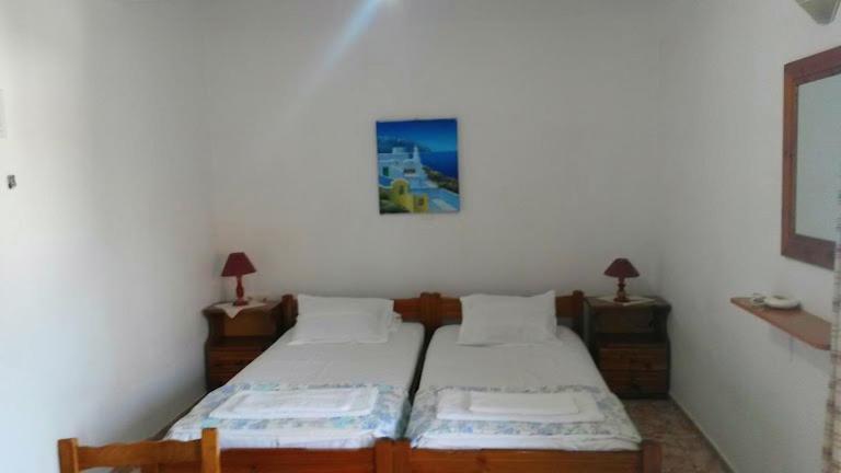 Kostas Studios Apartments - Ενοικιαζόμενα Δωμάτια Με Κουζινάκι Myrina Luaran gambar