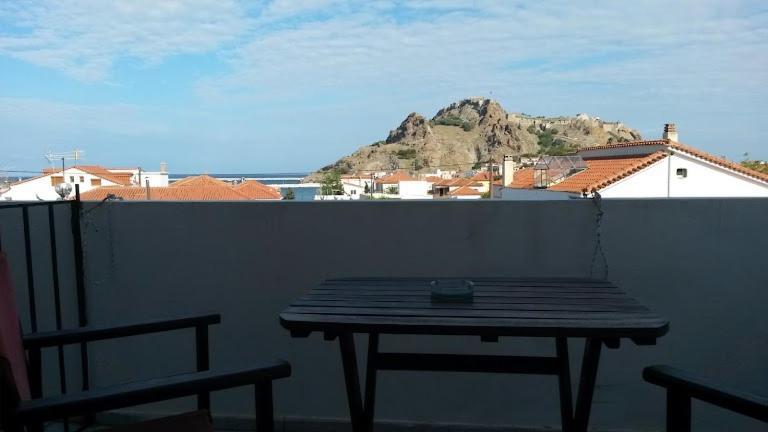 Kostas Studios Apartments - Ενοικιαζόμενα Δωμάτια Με Κουζινάκι Myrina Luaran gambar