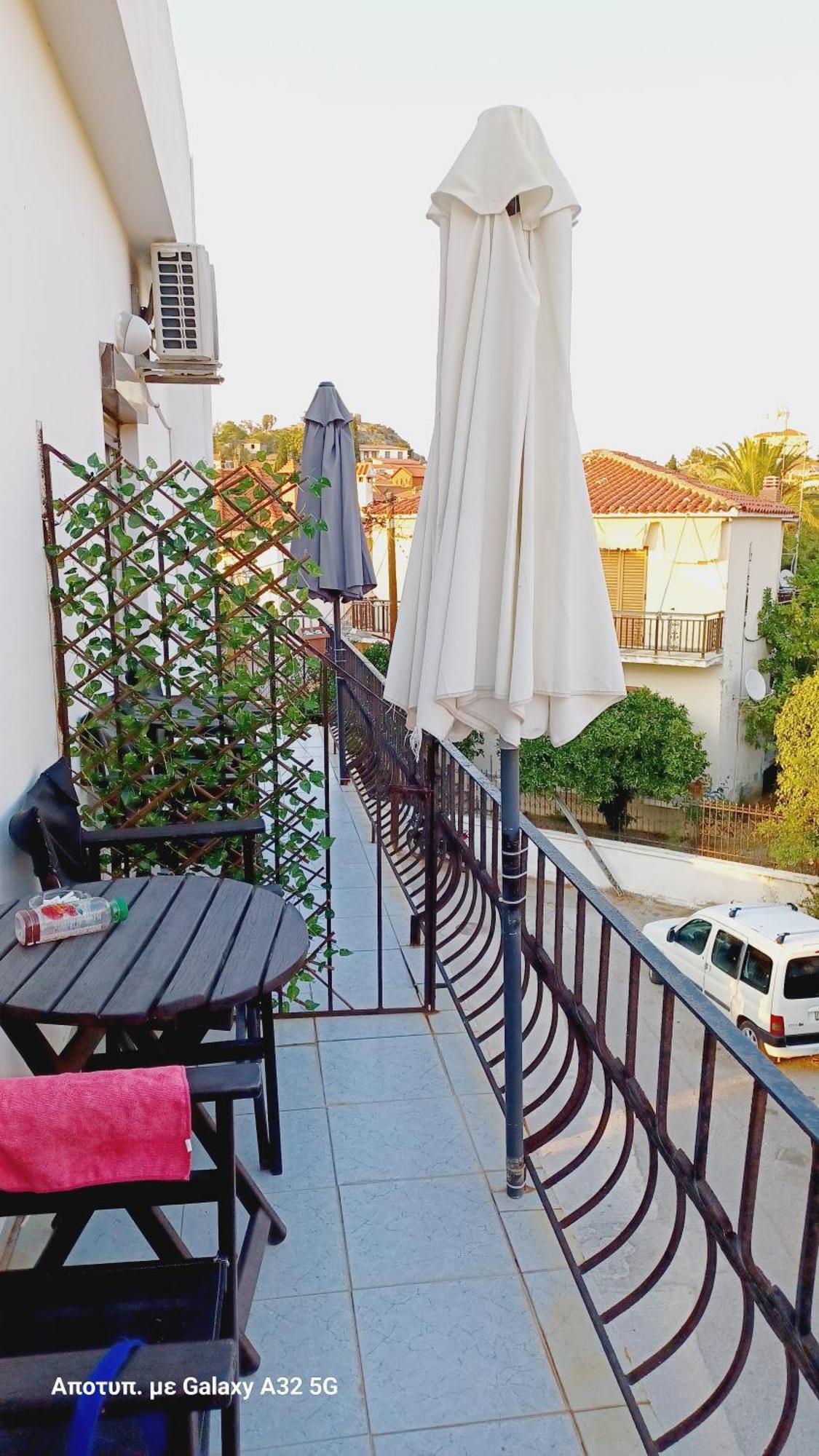 Kostas Studios Apartments - Ενοικιαζόμενα Δωμάτια Με Κουζινάκι Myrina Luaran gambar