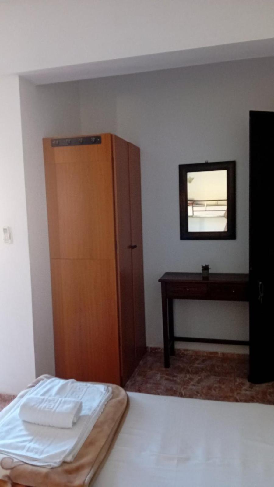 Kostas Studios Apartments - Ενοικιαζόμενα Δωμάτια Με Κουζινάκι Myrina Luaran gambar