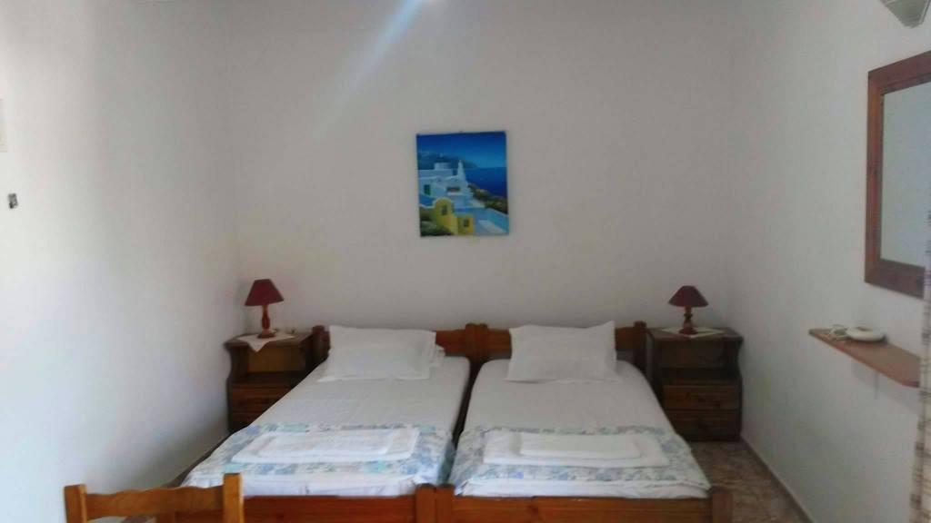 Kostas Studios Apartments - Ενοικιαζόμενα Δωμάτια Με Κουζινάκι Myrina Luaran gambar